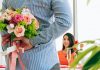 Anniversary flowers for her- What are the Best Gifts for Wedding Anniversary?