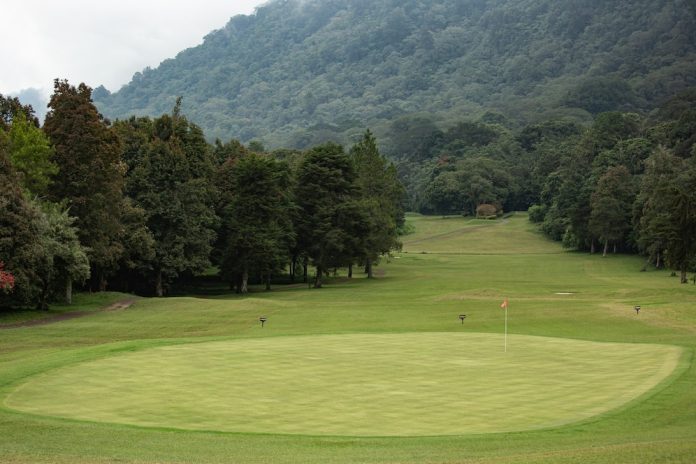 private golf courses