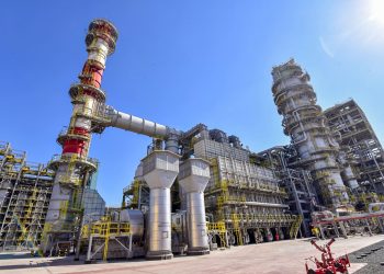An undated handout picture released by KNPC, a subsidiary of the Kuwait Petroleum Corporation on November 11, 2020, shows the Crude Distillation Unit at the Mina Abdullah Refinery in the Fahaheel district some 35 kilometres south of Kuwait City. (Photo by KNPC / AFP) / RESTRICTED TO EDITORIAL USE - MANDATORY CREDIT "AFP PHOTO / KNPC" - NO MARKETING - NO ADVERTISING CAMPAIGNS - DISTRIBUTED AS A SERVICE TO CLIENTS